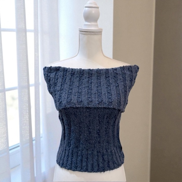 Silence + Noise Starlett Fold-over Sweater Tank Top - Picture 5 of 5